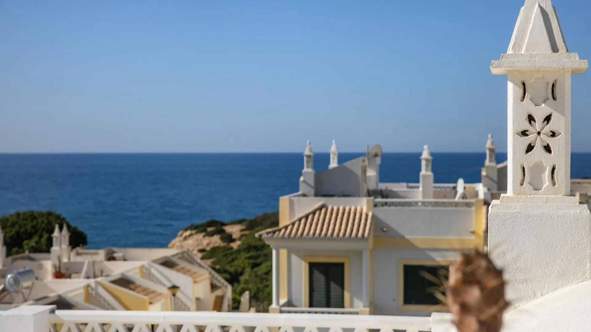 Holiday Home With Terrace, Sea-View Benagil