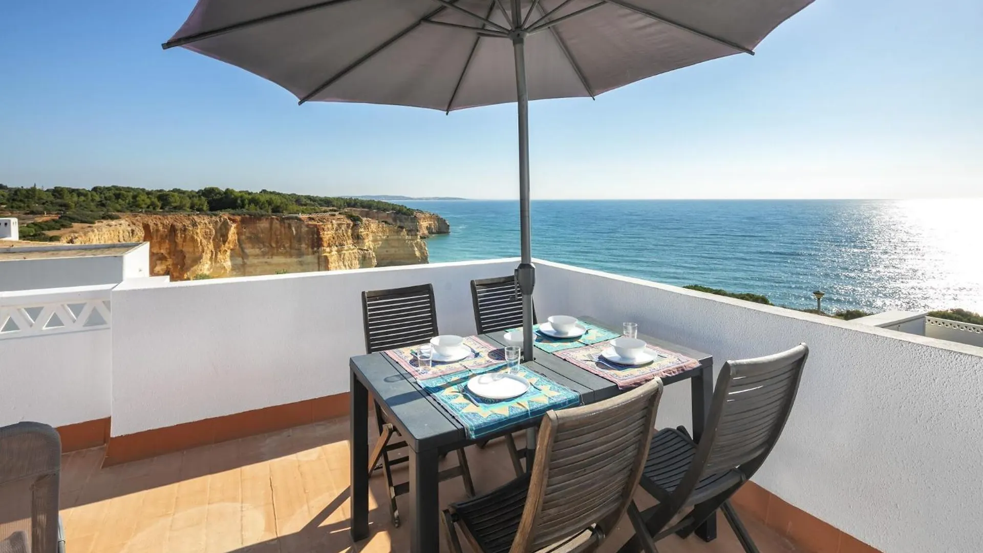 Holiday Home With Terrace, Sea-View Benagil