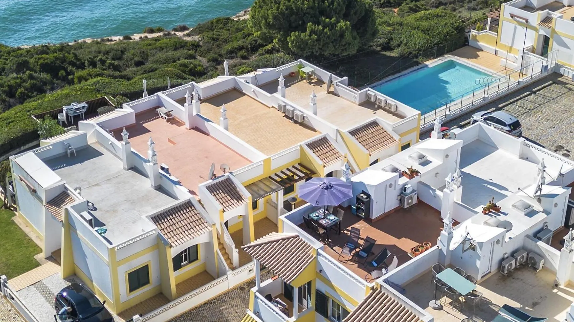 Holiday Home With Terrace, Sea-View Benagil